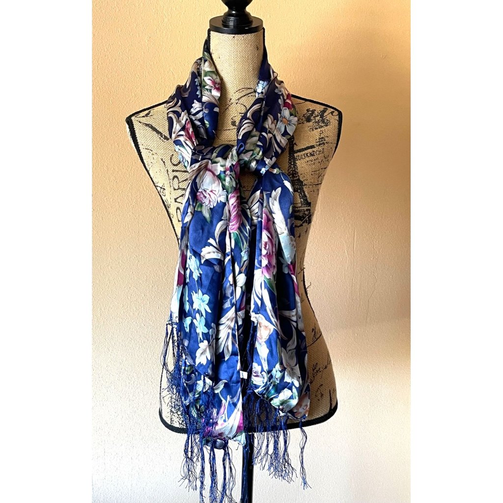 100 BlueMulticolor Silk Floral Scarf With Fringe Excellent Condition 100 BlueMulticolor Silk Floral Scarf With Fringe Excellent Condition